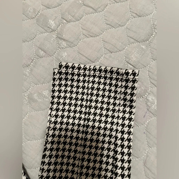 TAHARI~HOUNDSTOOTH~LEGGINGS~SMALL - Picture 3 of 6